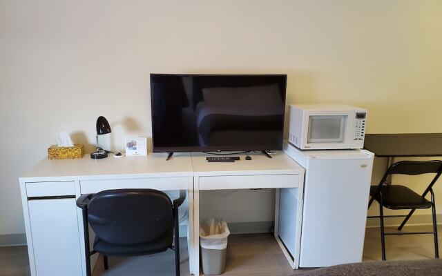 waintel studio-wainwright motel