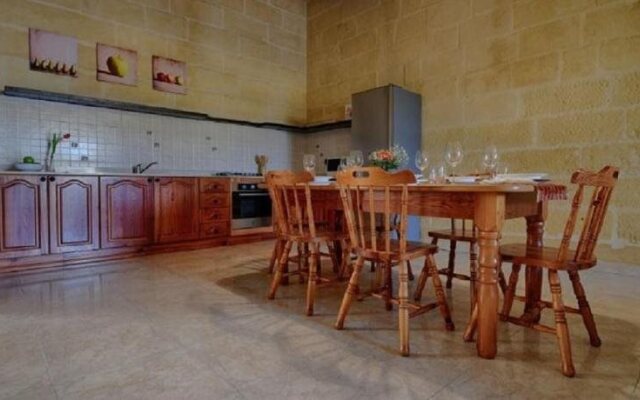 Gozo Inn