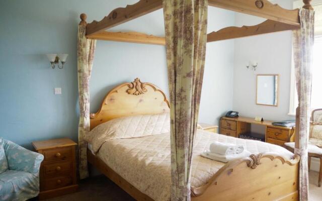 Old Manse Hotel