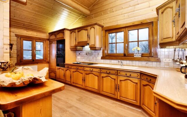 Vintage Chalet in Sougné-Remouchamps near Ardennes Forest