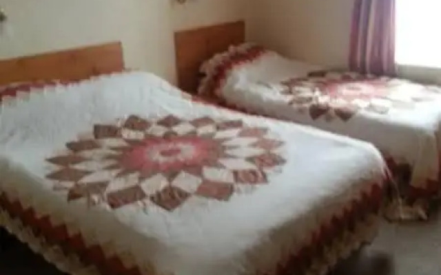 Sunnymede Hotel