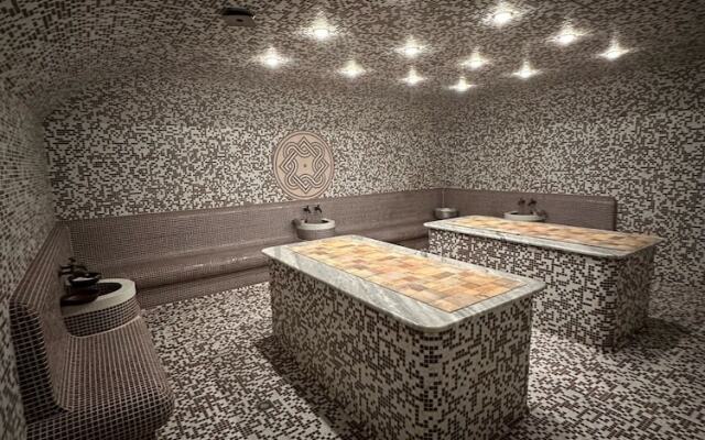 Green Wood Hotel & SPA