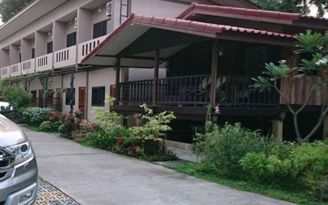 Waree Resort