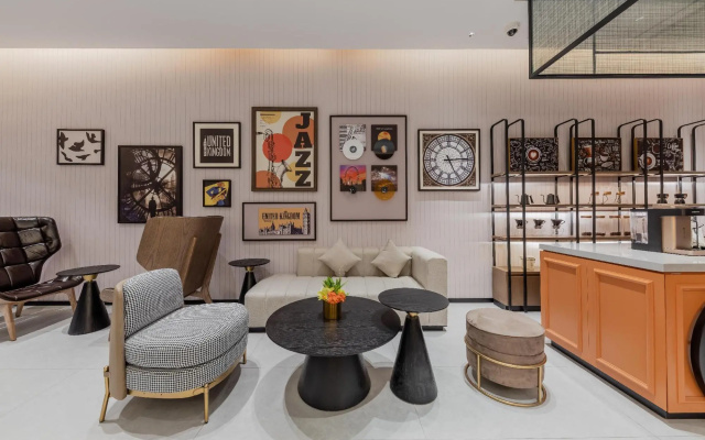 Home Inn Plus Shanghai Caoyang Meiling North Road Metro Station – Lobby – Shanghai