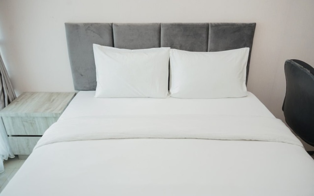 Minimalist And Nice Studio At Tree Park City Cikokol Apartment – Guest Rooms – Tangerang