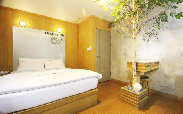 Daegu Dongseongno Jeep