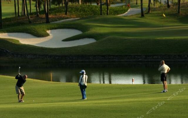 Yalong Bay Golf Club