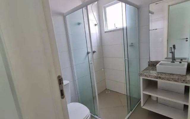 141 - Apto com vista mar, apenas a 50m da praia!