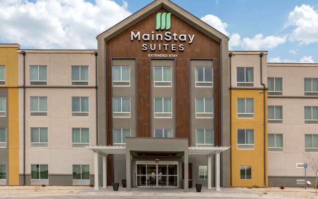 MainStay Suites Carlsbad South