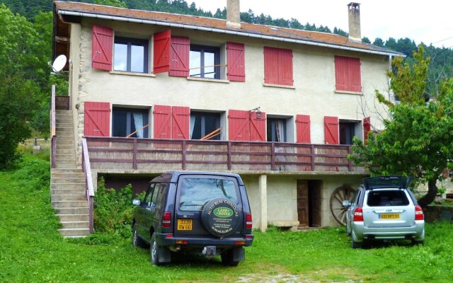 House With 3 Bedrooms in Espousouille, With Wonderful Mountain View an