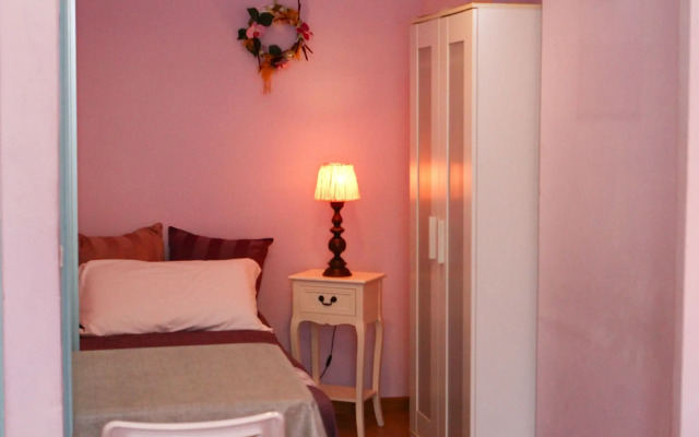 Duca's Guest House