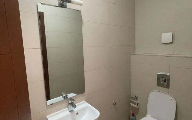 Spectacular Deluxe Suite Available
