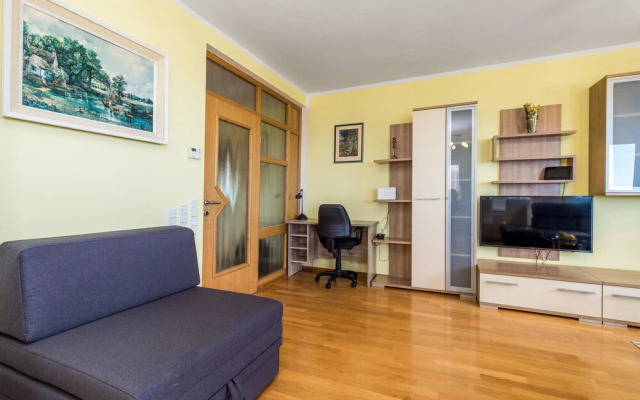 Nice Home in Volosko With Wifi and 1 Bedrooms