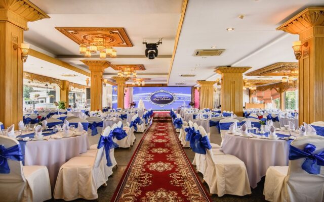 Huong Giang Hotel Resort and Spa