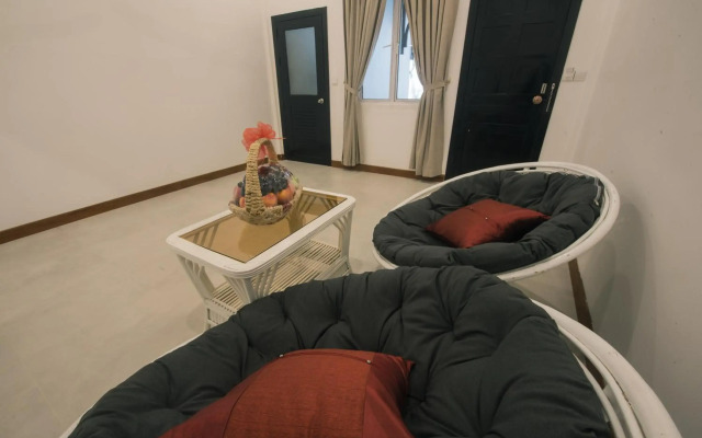 Lavender Angkor Boutique