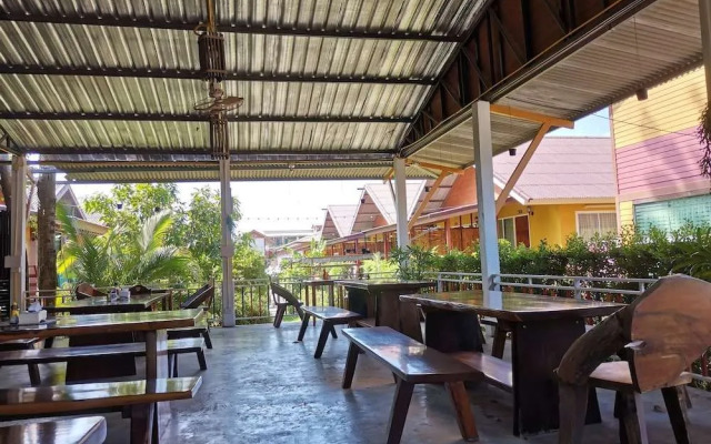Lanta For Rest Boutique Hotel