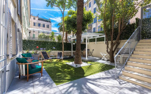 Luxury 3 Bdr Garden & Parking - Angels' Garden