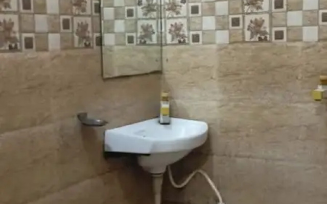 Hotel Nand Palace by OYO Rooms