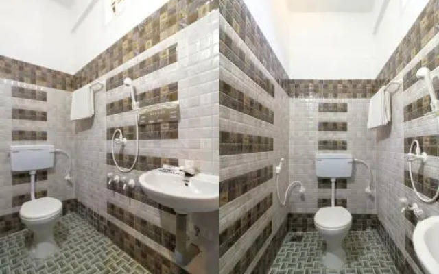 Way Side Residency by OYO Rooms