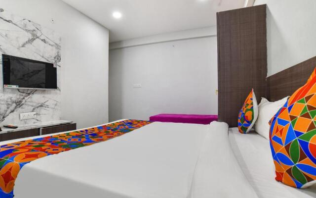 Fabhotel Dev'S Inn