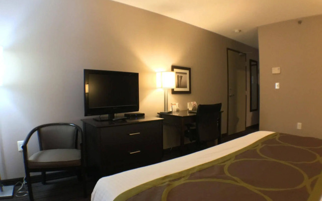 Super 8 by Wyndham Kapuskasing