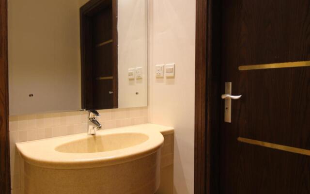 Sand Beach Suites(Families only)