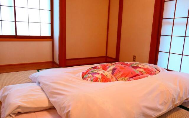 Risumura Holiday House