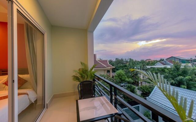 Golden Citadel Hotel