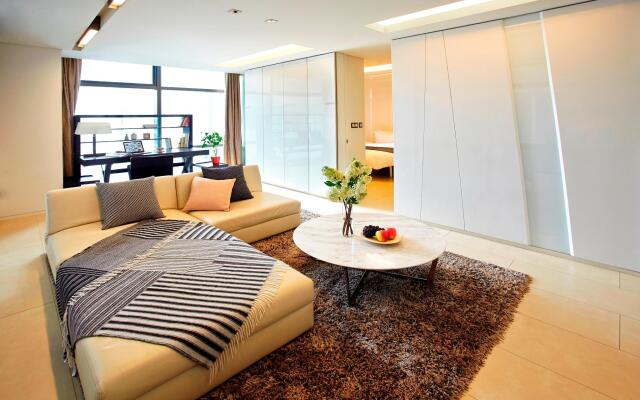 The Classic 500 Pentaz Executive Residence
