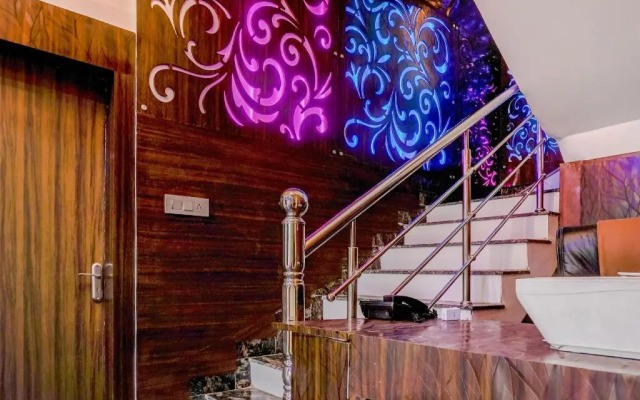 Cee Rock by OYO Rooms