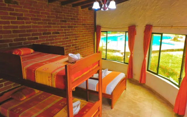 Puerto Quito Lodge - Mon Par