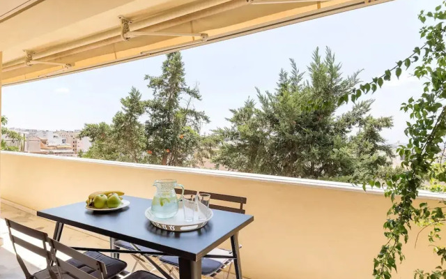 Spacious apartment in Philopappou A7