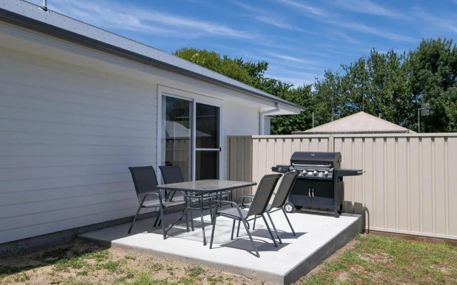 Villa on Matthews, Quite, Modern, Fresh, Free Wifi