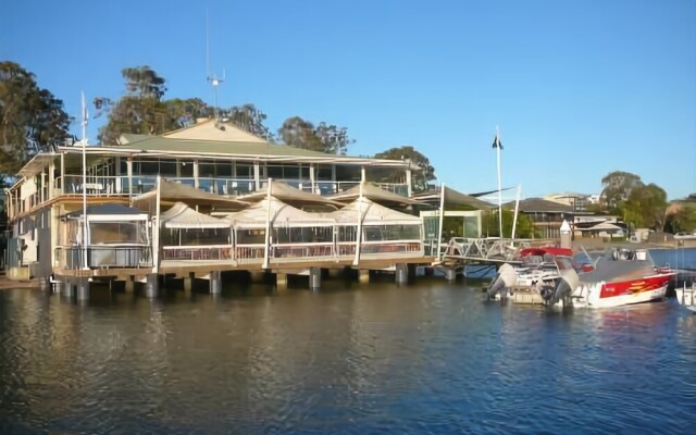 The Mitchells Waterfront Bed & Breakfast