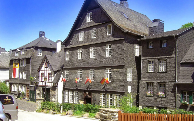 Hotel Restaurant Graf Rolshausen