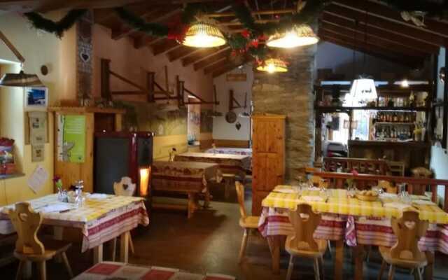 Lavese' Ostello con Ristoro