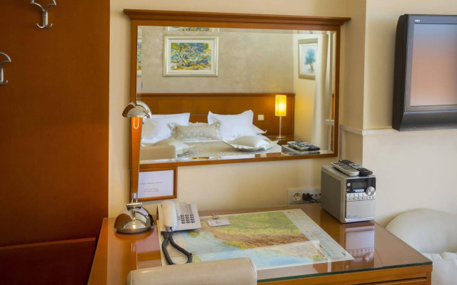 Royal Suites