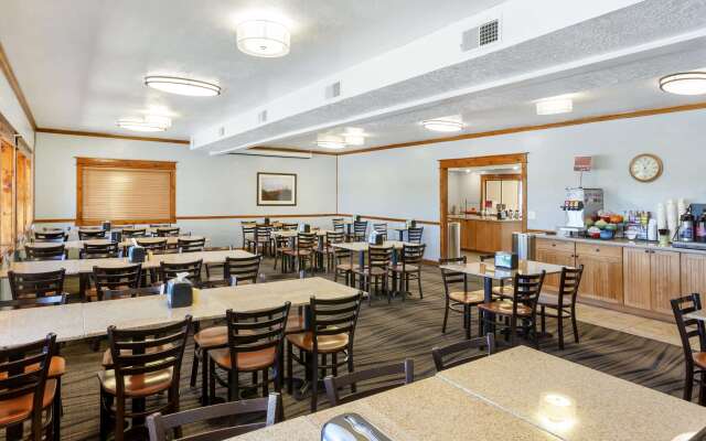 Best Western Plus Weston Inn