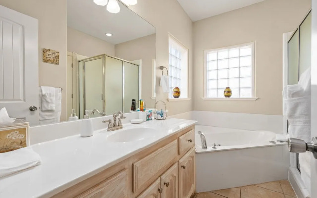 Charming Studios Mission TX