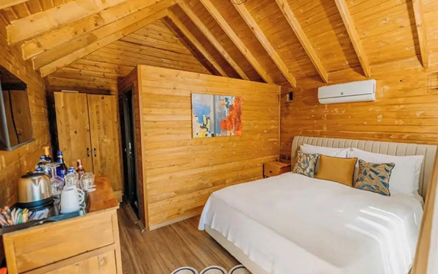 Doors Urla Hotel & Bungalows