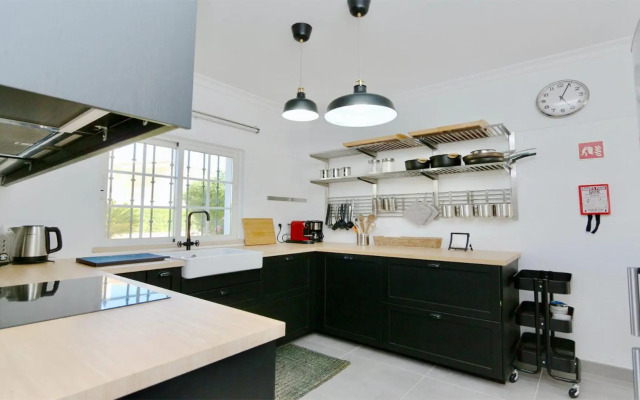 Vila Castro, Cleverdetails CD239