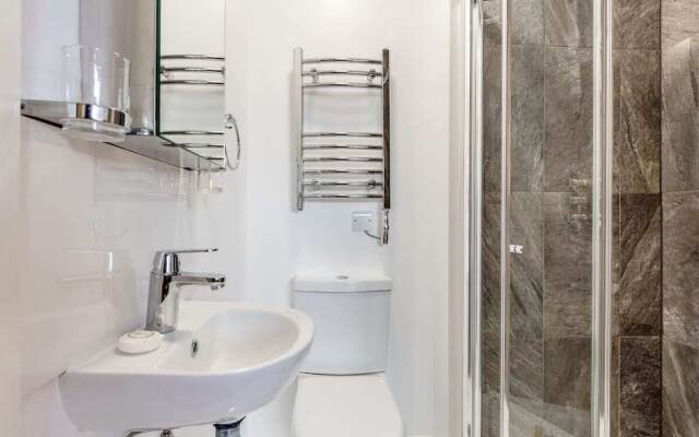 Chic 3Bd House W/terrace in Brixton-victoria Line