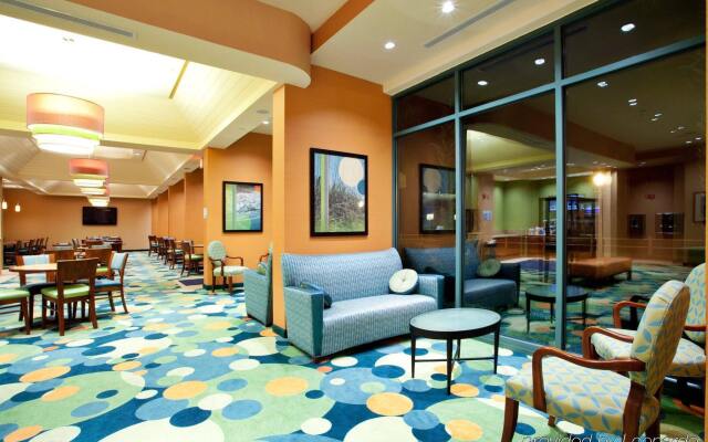 Holiday Inn Express Hotel & Suites Va Beach Oceanfront, an IHG Hotel