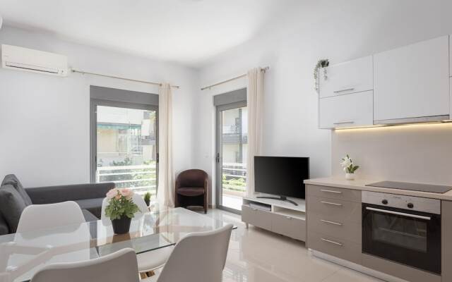 Varkiza Seaside Apartment