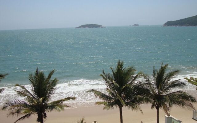 Golfinhos Apart Hotel