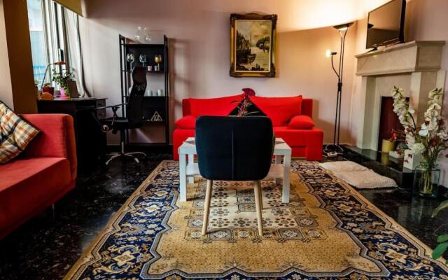 Cosy Downtown Apartment