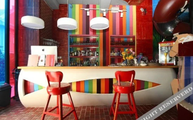 Backpacker International Youth Hostel