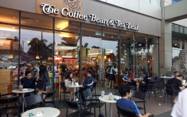 JB City Shopping Mall Apartment