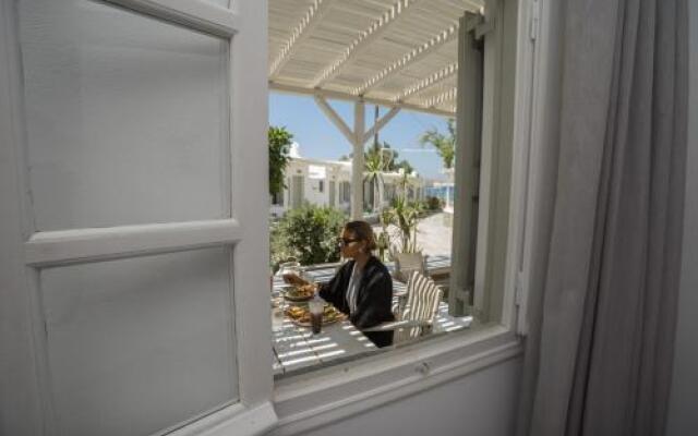 Agia Anna on the beach