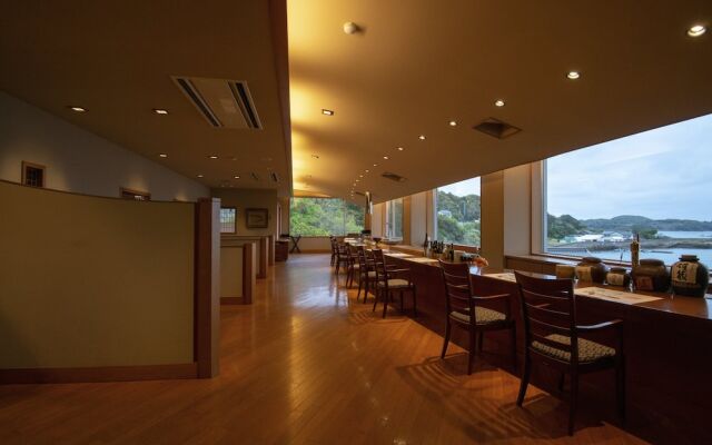 IKI RETREAT by Onko Chishin
